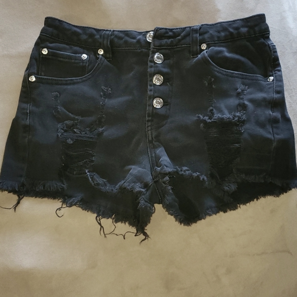 Almost Famous Denim Shorts
